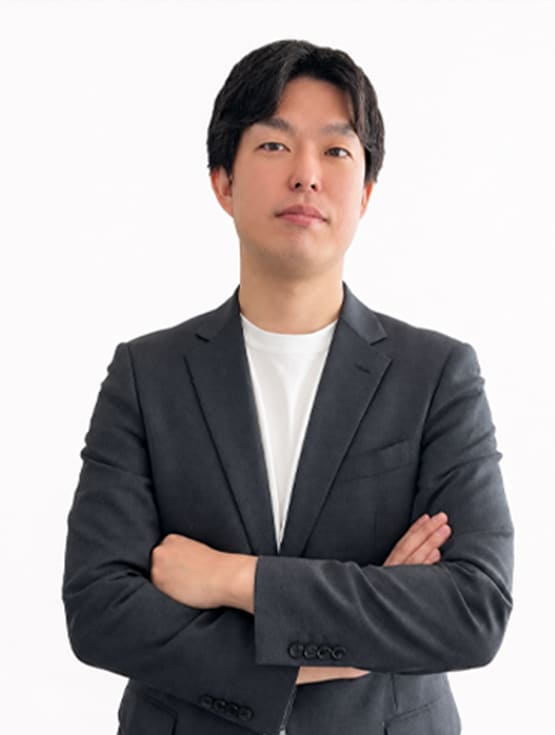 営業部門責任者　箕輪 和紘